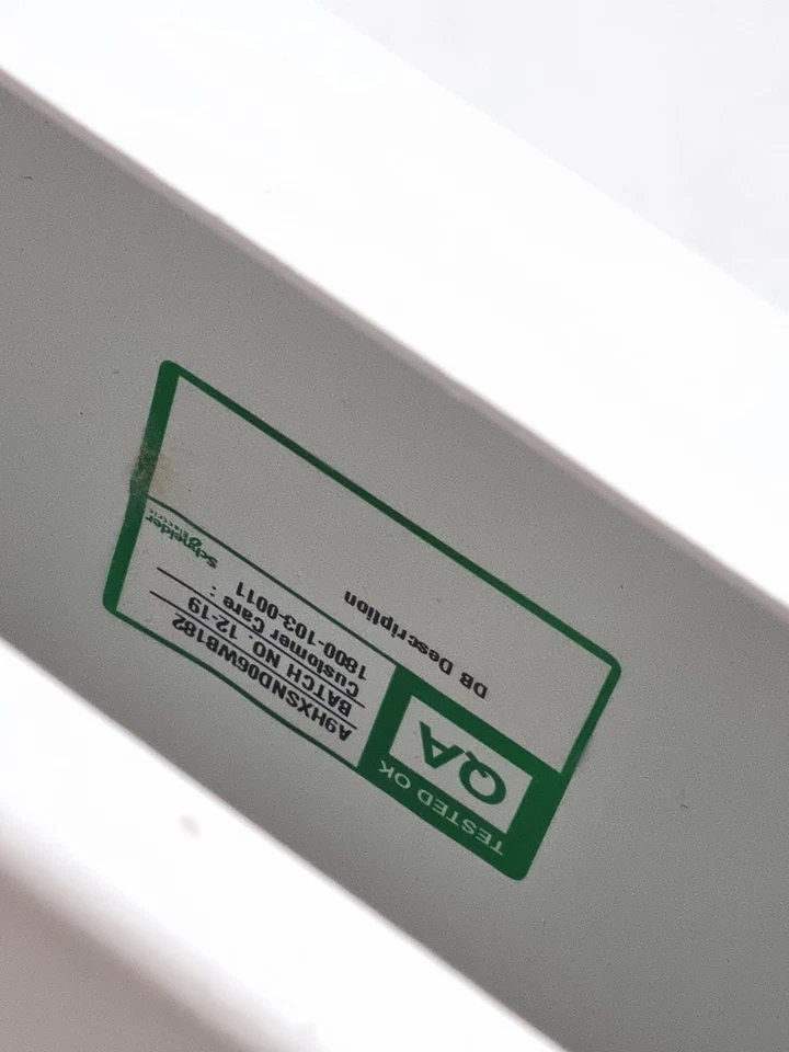 Schneider Electric A9HXSND06WB182 DB Distribution Box New